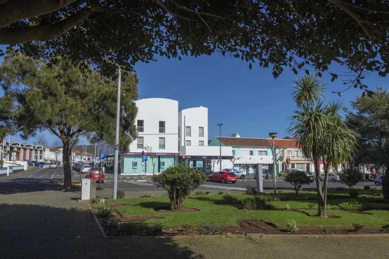 Downtown Praia Da Vitoria Al Kültér fotó